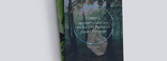 portada de las 10 recomendaciones de TOMRA para el tratado de la ONU sobre la contaminación por plásticos