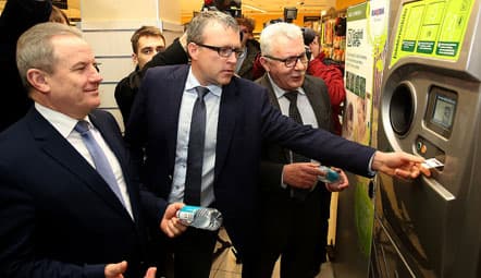 Photo du jour de lancement du système de consigne en Lituanie