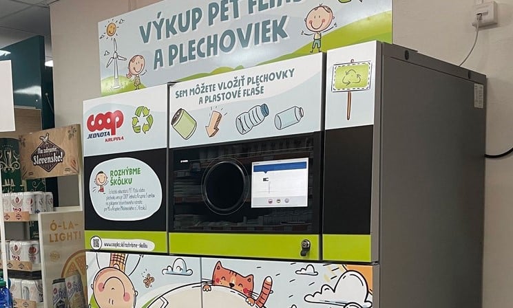image of a reverse vending machine inside a coop store