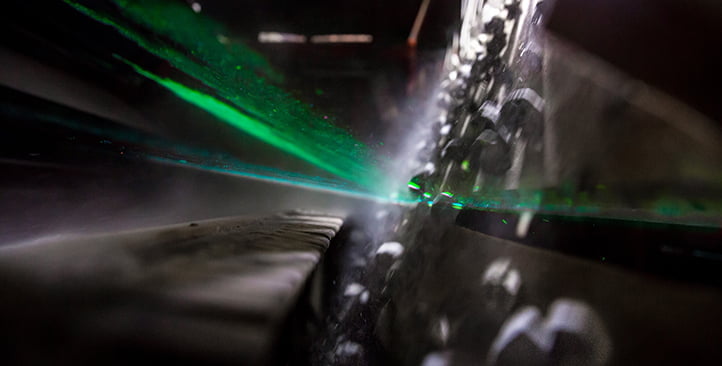 Quartz laser sorting_sensor-technologies_722x366px