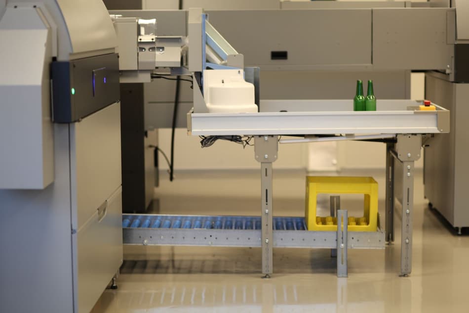 Discover the Technology Inside Reverse Vending Machines | TOMRA