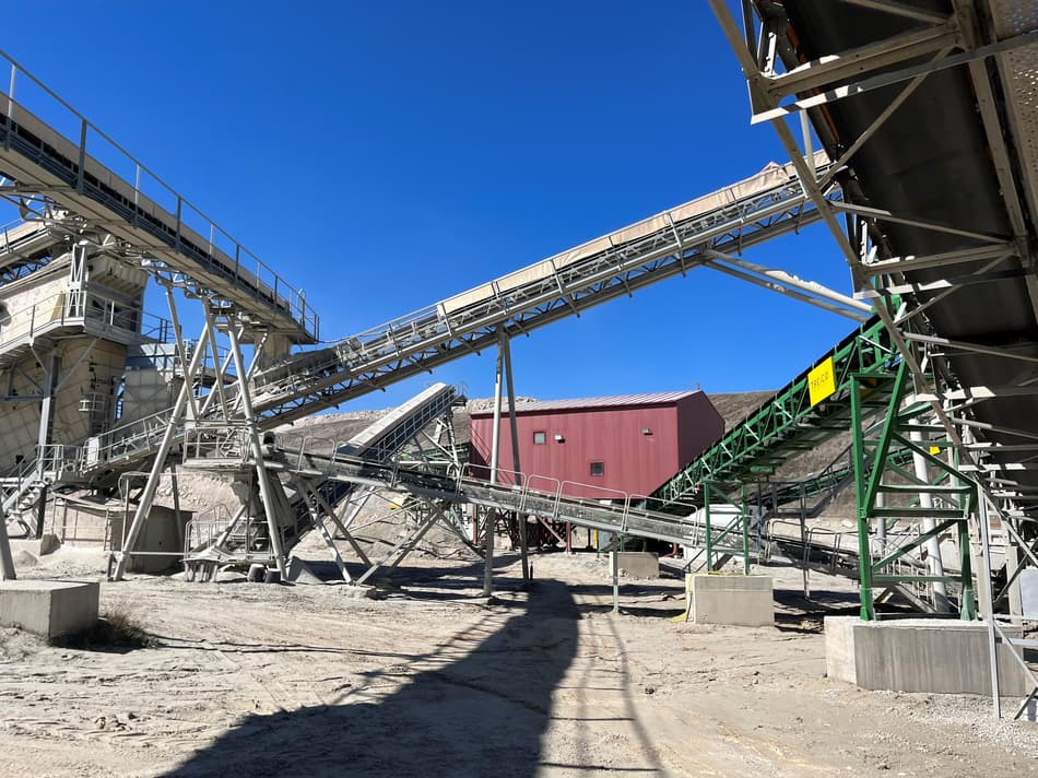 Hash Mine TOMRA XRT Technology Enhances Saloro's Tungsten Mine | TOMRA