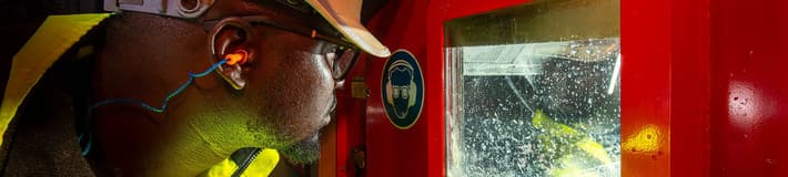 TOMRA Mining sorting machine COM Tertiary XRT | TOMRA