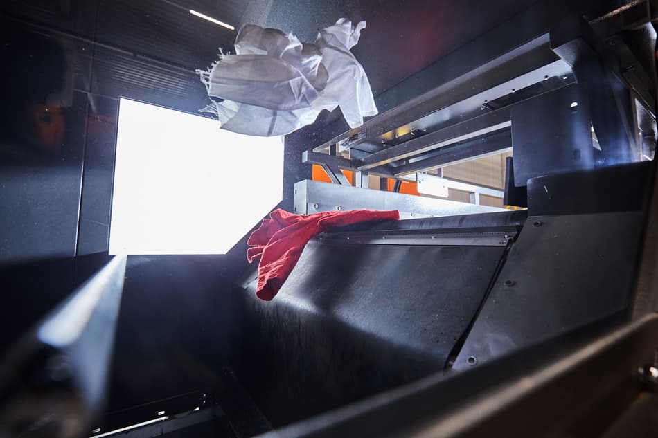 Die Sortiertechnologie für Textilien ist wirtschaftlich einsetzbar und marktreif.