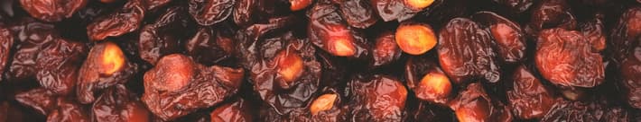 Dried prunes - defect 2