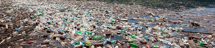 contaminación plástica en los océanos