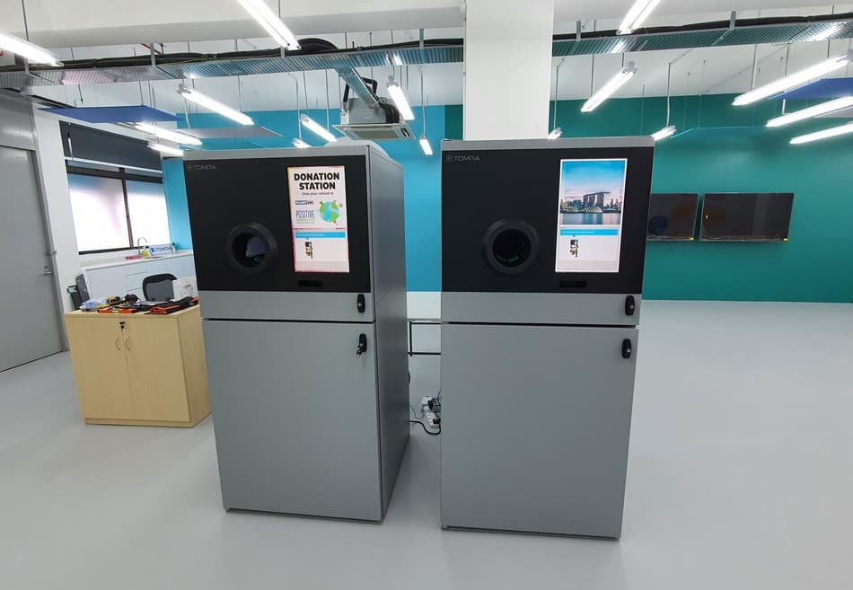 image of reverse vending machine