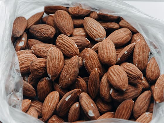 tomra-overcoming-5-main-challenges-facing-the-global-almond-industry