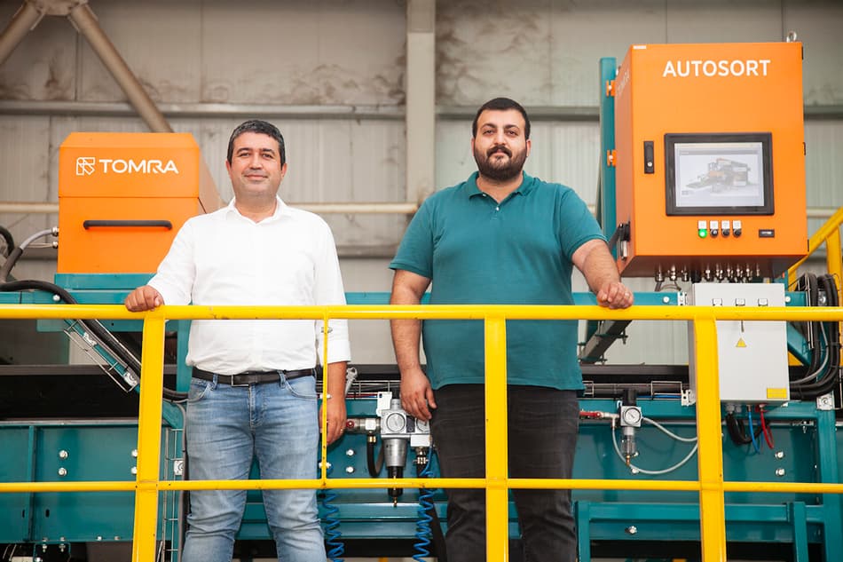 Serkan Orhan, Area Sales Manager at TOMRA Sorting Recycling, and Baver Başar, Enviropet Chairman