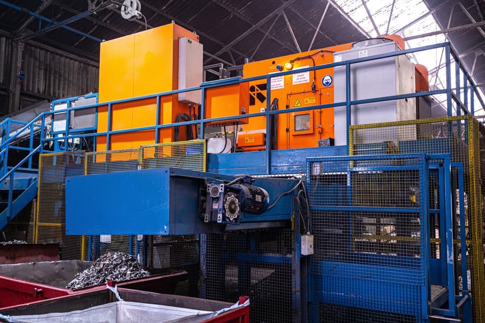 new x-tract metal recycling tomra