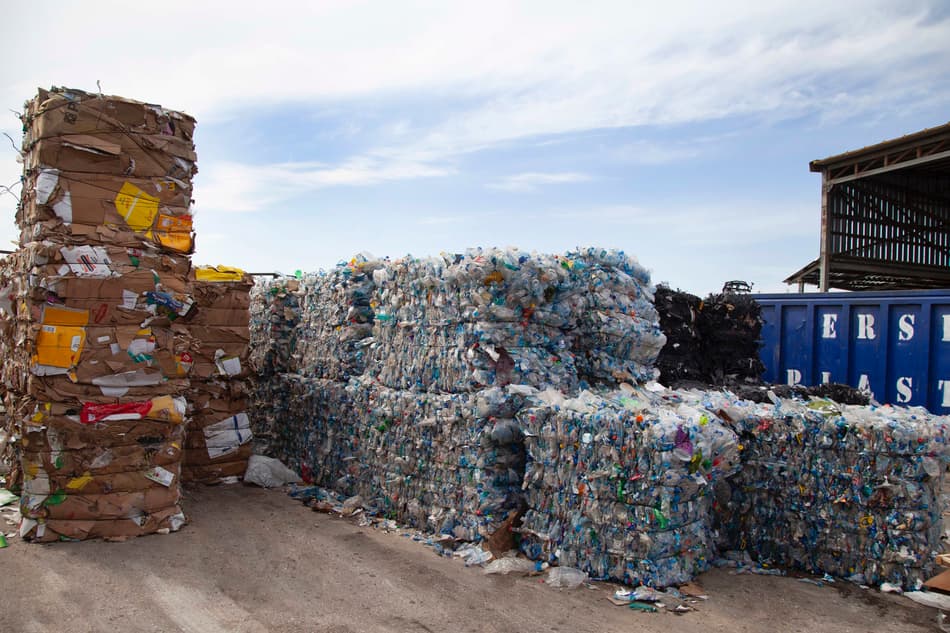 penyapsan-tomra-sorting-plastic-waste-recycling